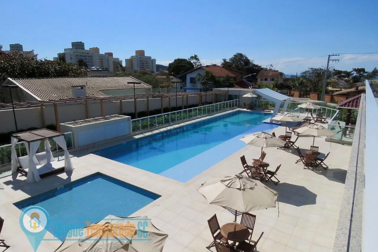 Apartamento V605B Excelente Apto Ferias Praia E Beto Carrero Penha  Brasil